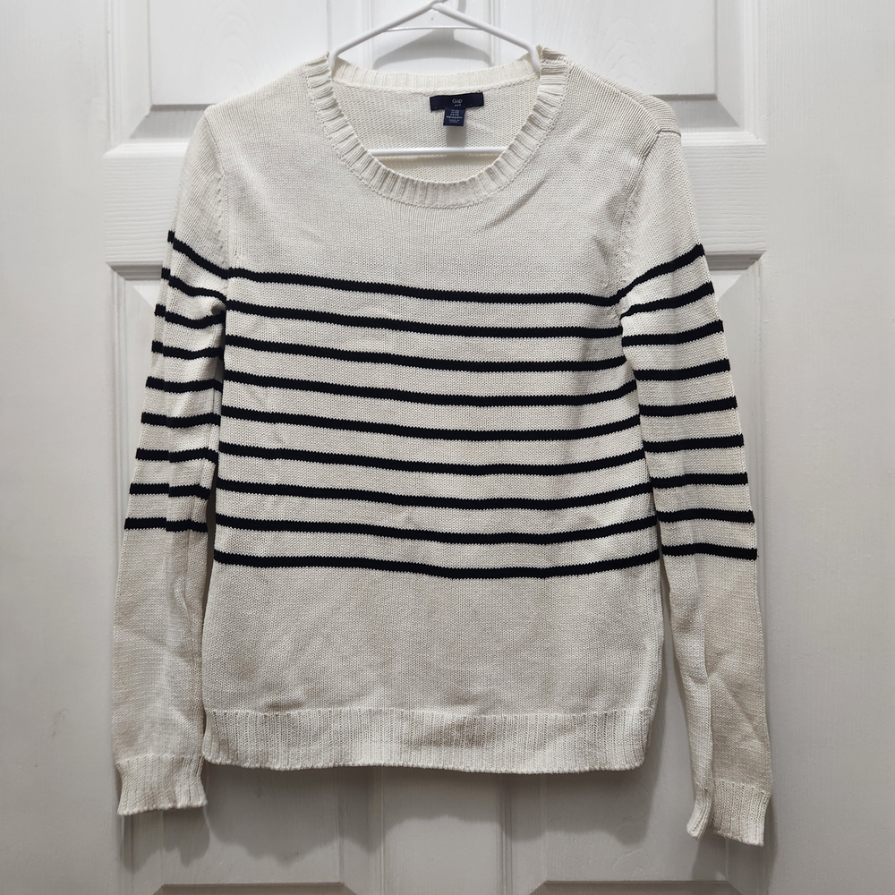 GAP Black and White Striped Knit Sweater